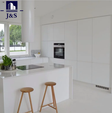 Modern White Cabinet Kitchen